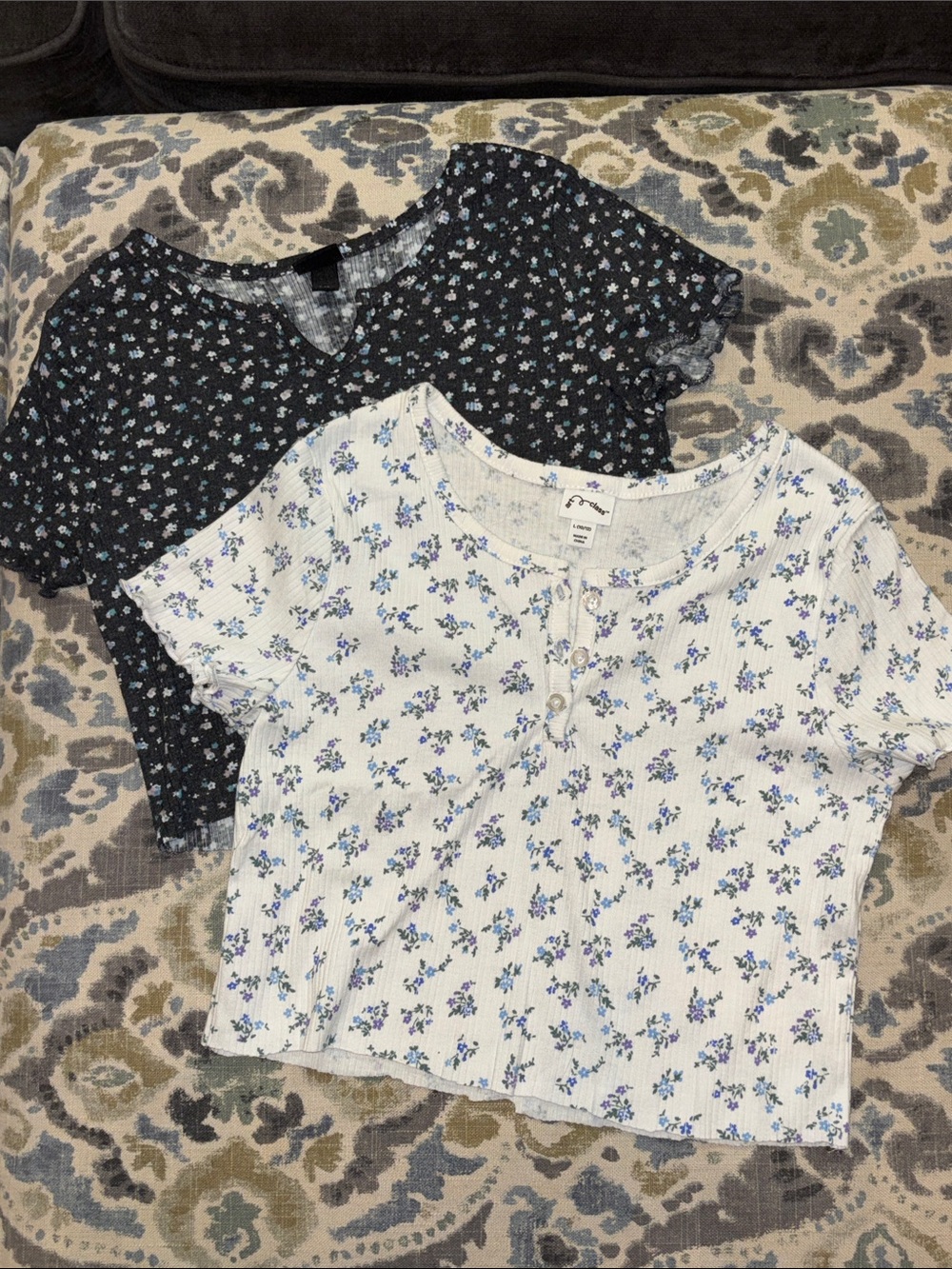 Kids Floral Button-Front Top - White / Black